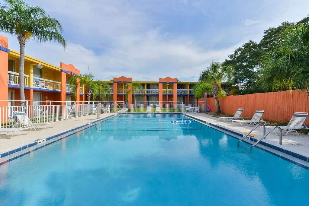 Americas best value inn sarasota